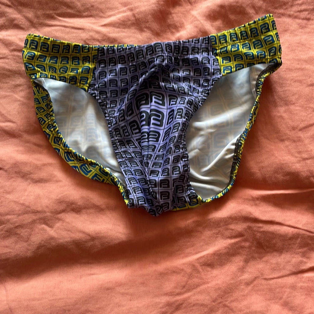 Barragan Speedo